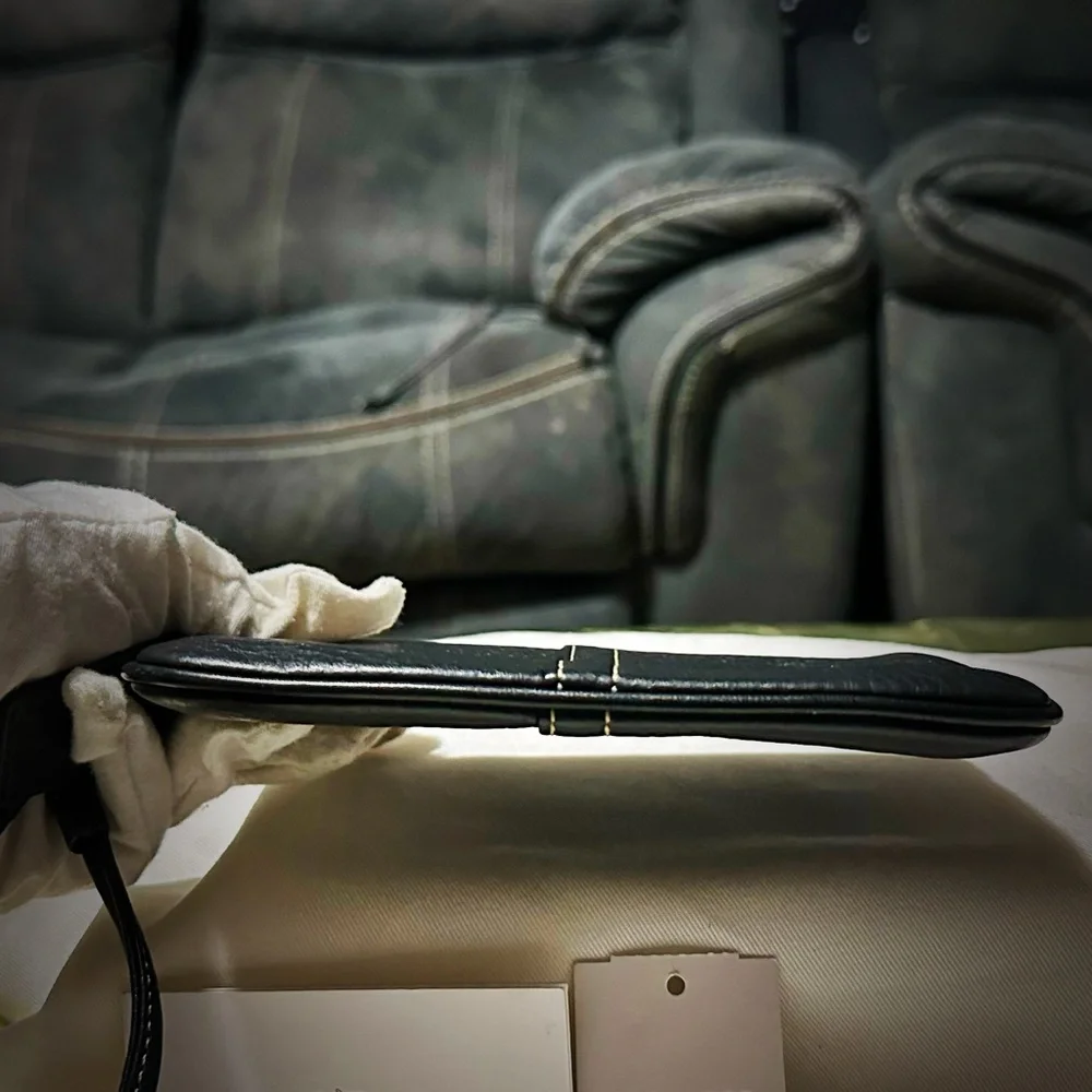 Vintage Y2K Coach clutch wallet Black soft Leather Wristlet with Silver Accents - Picture 10 of 13